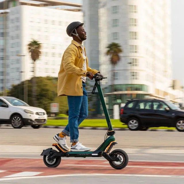 Cecotec Bongo Z Electric Scooter